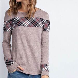 12 pm by Mon Ami sweater sz L